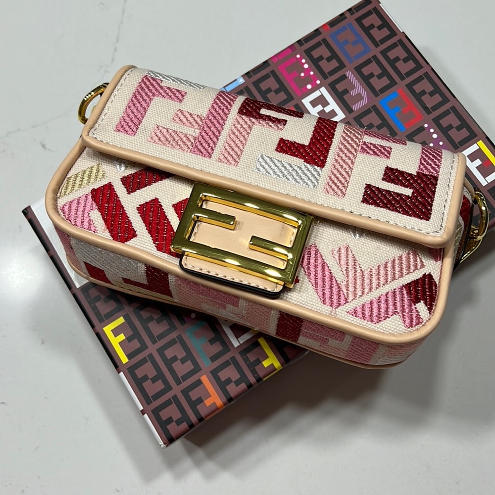 BRAND NEW FF BAG in pink